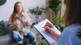 Gestalt, TCC e ACT: conheça as abordagens terapêuticas da Axis Clínica Psicológica